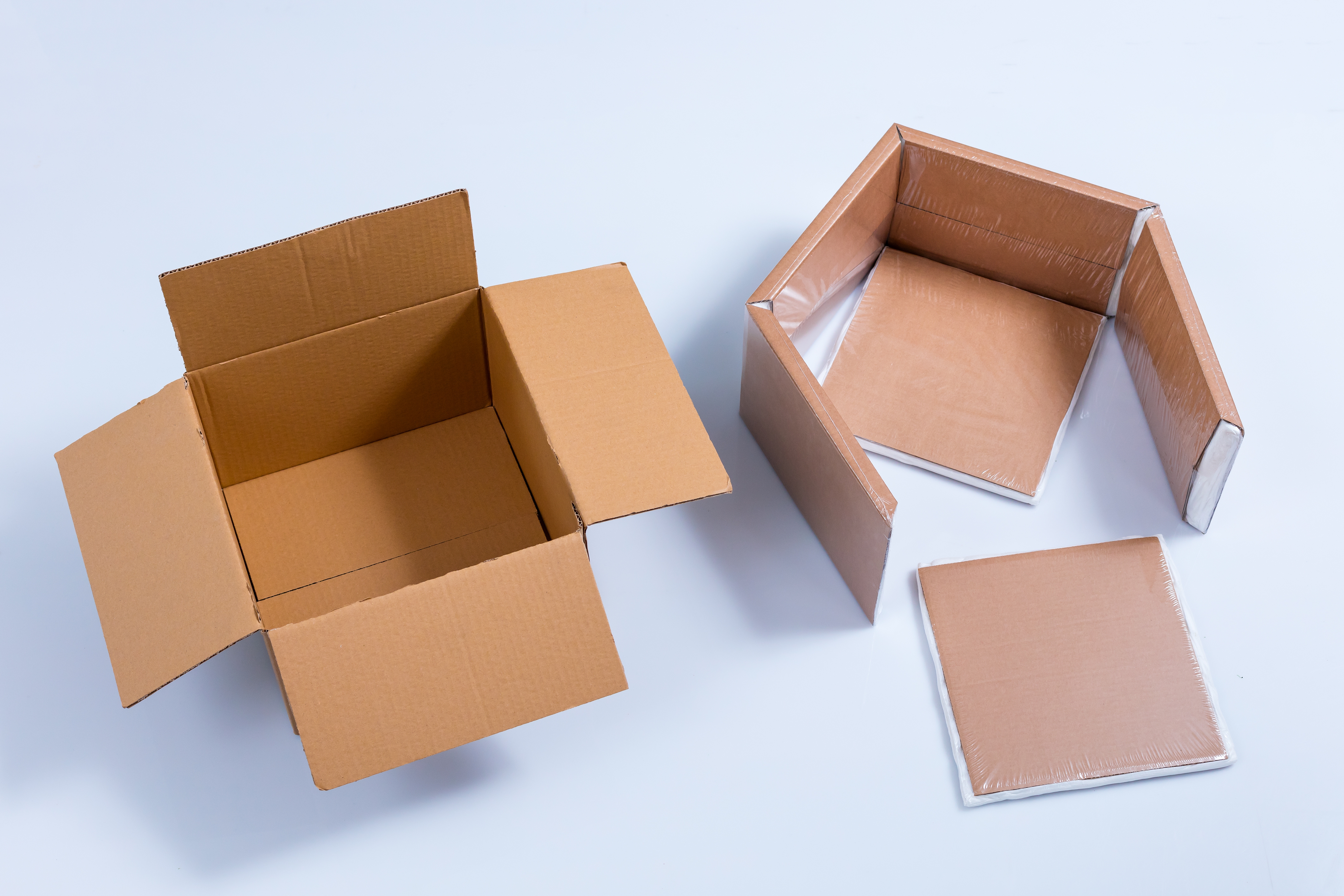 Kühlverpackung für Versand von Käse Schritt 1 Kühlverpackung für Versand von Käse Schritt 1